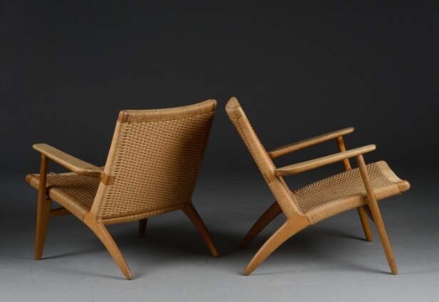 Hans J. Wegner. Par stole model CH25 af egetræ (2) 