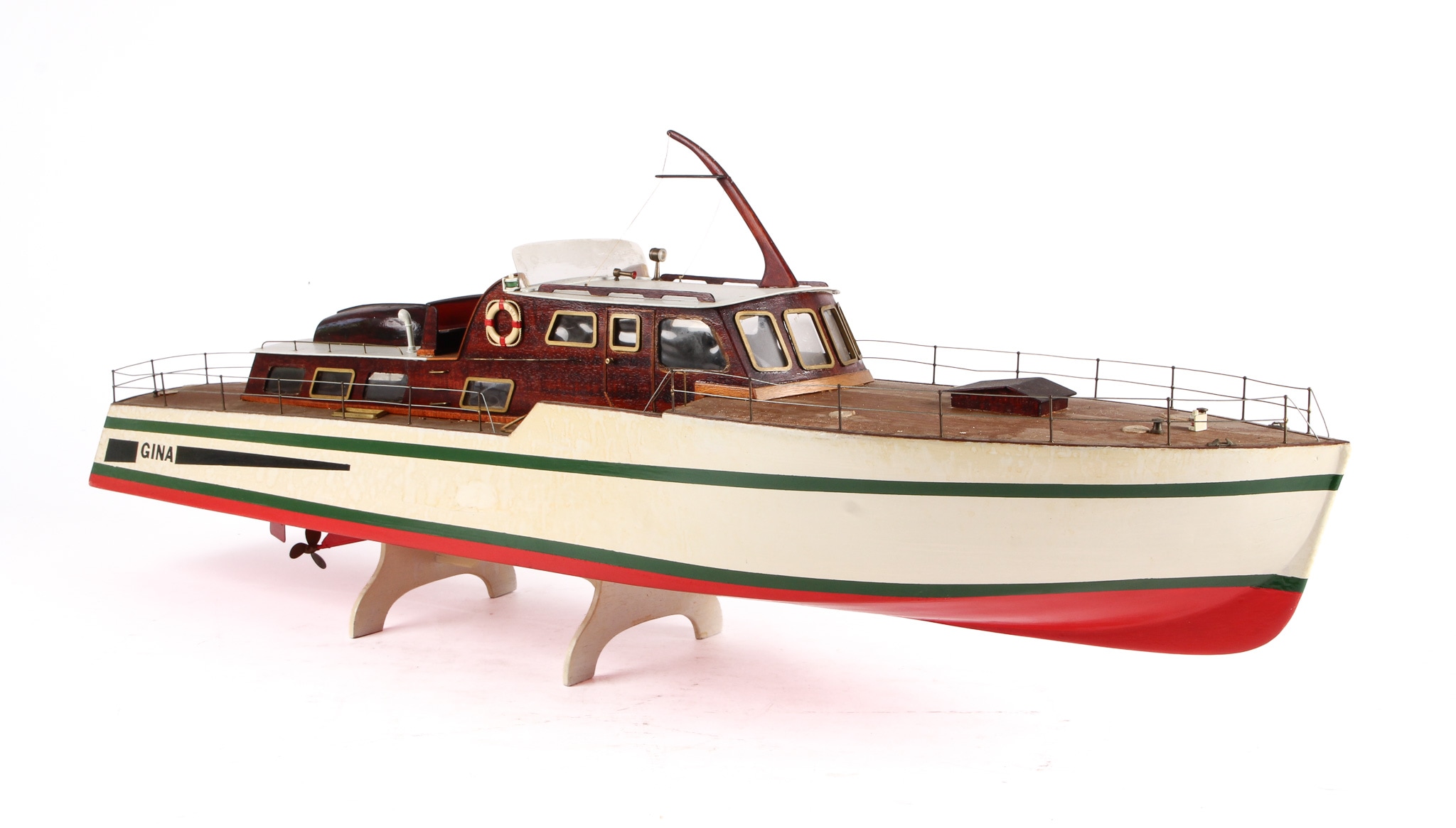 Model ship Motor yacht 'Gina'