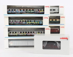 Märklin 30000 HO: Damplokomotiv BR 89.0 samt 8 togvogne (9)