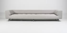 Hannes Wettstein for Fredericia furniture, Delphi sofa model 4512 L. 325 cm. samt puf model 4504 (2)