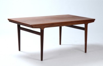 Johannes Andersen for Uldum møbelfabrik. Spisebord, teaktræ