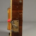 Enarmet tyveknægt/spilleautomat af mærket PRIMUS