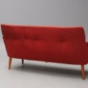 Dansk møbelproducent; sofa med negle i teak Denne vare er sat til omsalg under nyt varenummer 3965872
