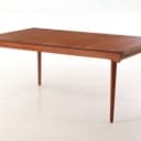 Finn Juhl for France & Daverkosen. Spisebord af massiv teak, model 'FD-540'