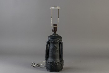 L. Hjort. Bordlampe/Vase af sort terracotta
