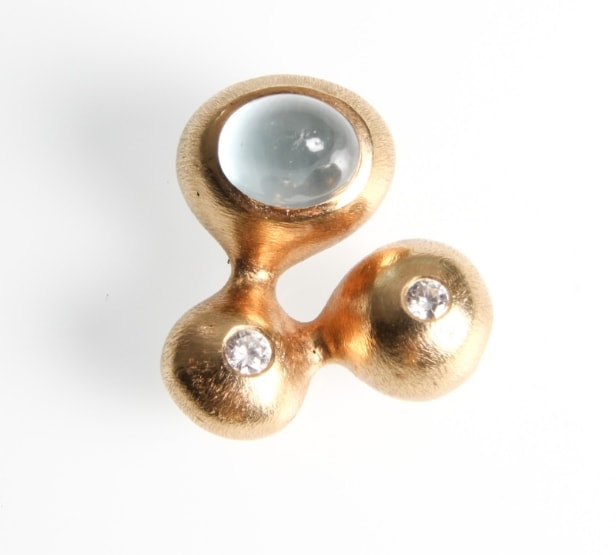 Ole Lynggaard. Fairytale lock with aquamarine and diamonds in 14 kt. gold from the Fairytale series
