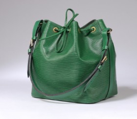 Louis Vuitton. 'Petit Noé' shoulder bag in green Epi leather