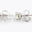 Pair of natural brilliant earrings in 14 kt gold, 1.00 ct. (2)