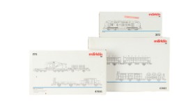 Märklin 3373+47893+13981 HO: Diesel locomotive BR 216, 'Track Laying Train' set and Palatine Railroad Branch Line set (3)