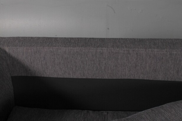 Sofa. Klassisk dansk design sofa med dunfyld.