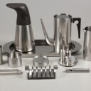 Arne Jacobsen samt Stelton. Kander m.m. (17)
