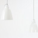 Cecilie Manz for Lightyears: Et par 'Caravaggio' pendler af hvidt opalglas (2)