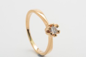 Solitaire ring with brilliant-cut approx. 0.10 ct. 14 kt. gold, size 50