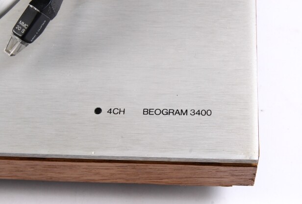 Bang & Olufsen. Two turntables, including model Beogram 3400 (2 ...