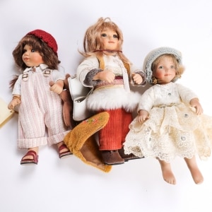 A collection of small Birgitte Frigast dolls (9) | Lauritz.com