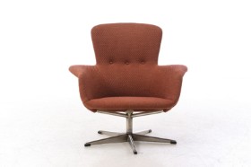 Lounge chair / pot-shaped armchair