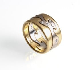 Georg Jensen. Fusionsring af 18 kt guld med brillanter 0.16 ct.