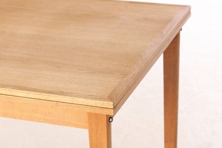 Jørgen Bækmark for FDB. Oak dining table | Lauritz.com Jørgen Bækmark for FDB. Oak dining table | Lauritz.com