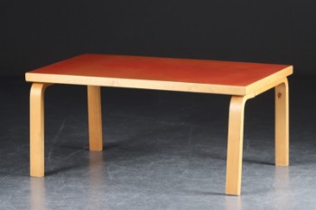 Alvar Aalto for Artek. Spisebord af birketræ / laminat