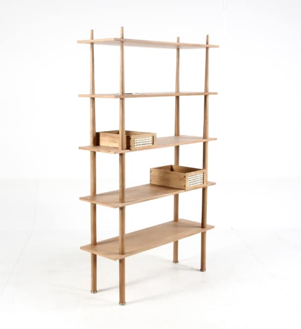 Søren Ravn Christensen. Freestanding bookcase, model Stories | Lauritz.com