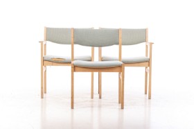 Erik Wørts for FDB Møbler. A pair of armchairs and an oak dining chair, model 'J98' (3)