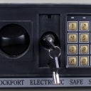 Rockfort Electronic Safe. Tre små pengeskabe / værdiskabe, model S-25E (3) Denne vare er sat til omsalg under nyt varenummer 4340706