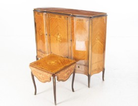 Period furniture. Sideboard and folding table, 20th century (2+2)