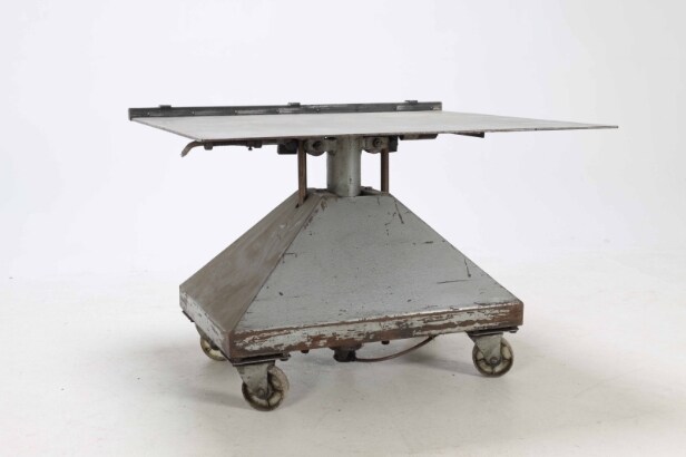 Vi-GU: Vintage motorcykellift / arbejdsbænk, 1960'erne