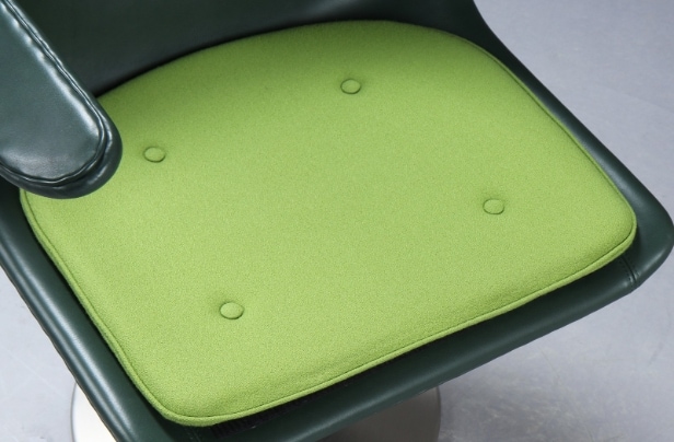FurnID for Stouby. Lounge stol, model Frost, læder / uld