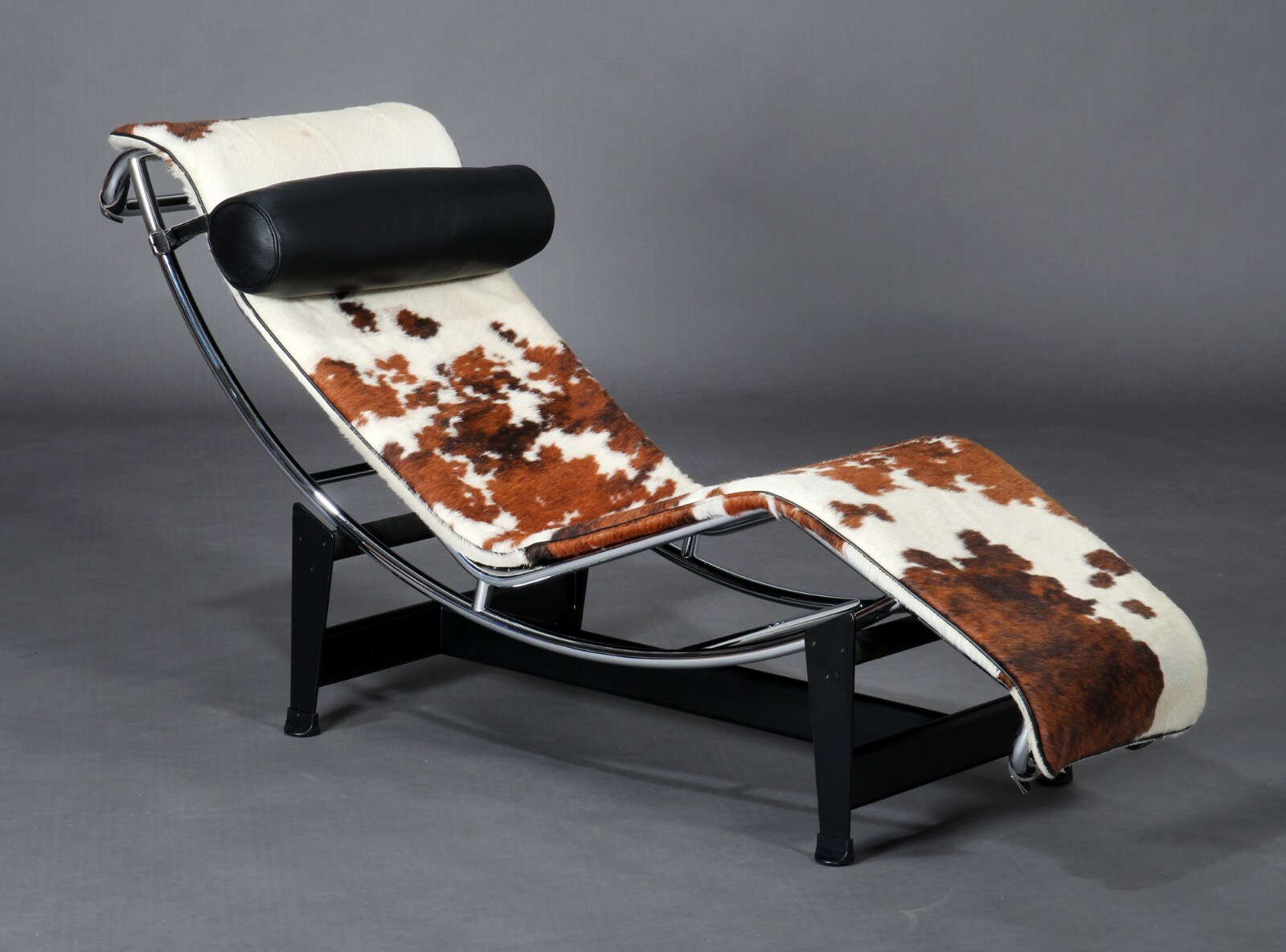 Le Corbusier, Jeanneret, Perriand. Chaise longue, Model LC 4 Barnebys