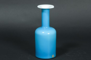 Kastrup Glasværk. Otto Brauer. Vase, blå / opal glas, H. 30 cm