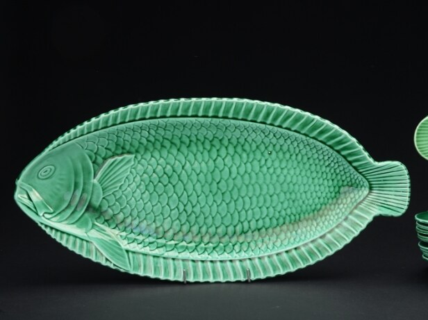 Fransk fajance, fiskestel. (13)