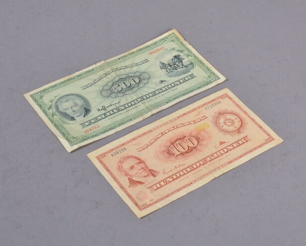 500 kr seddel & 100 kr seddel (2)