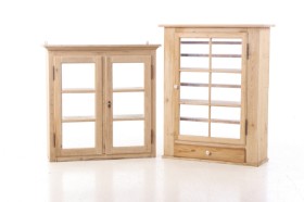 Two wall-mounted display cabinets / kitchen cabinets made of pine, 20th century (2)