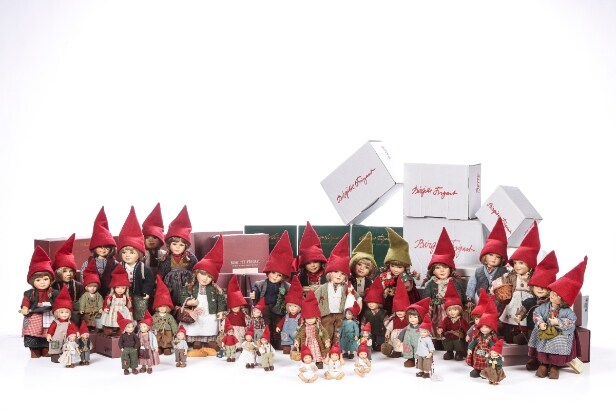 Birgitte Frigast: Large collection of elves, anniversary 'The