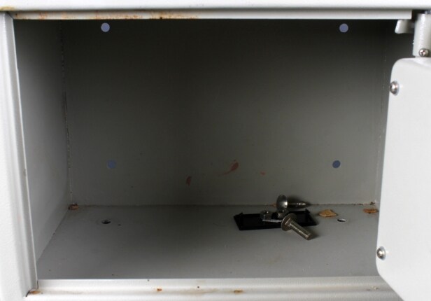 Rockfort Electronic Safe. Tre små pengeskabe / værdiskabe, model S-25E (3) Denne vare er sat til omsalg under nyt varenummer 4340706
