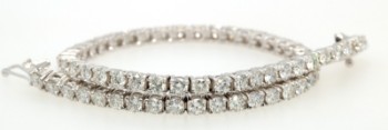 Tennisbracelet 14k with brilliant cut diamonds 4.75ct