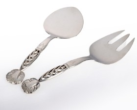 Georg Jensen. Skønvirke serving set of sterling silver, dessin 83 (2)