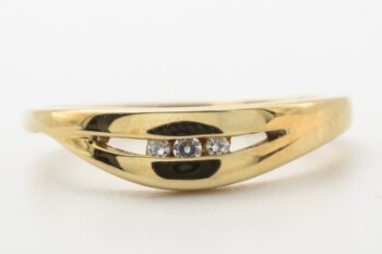 Ring med cubic zirkonia af 8 kt. guld, str. 51