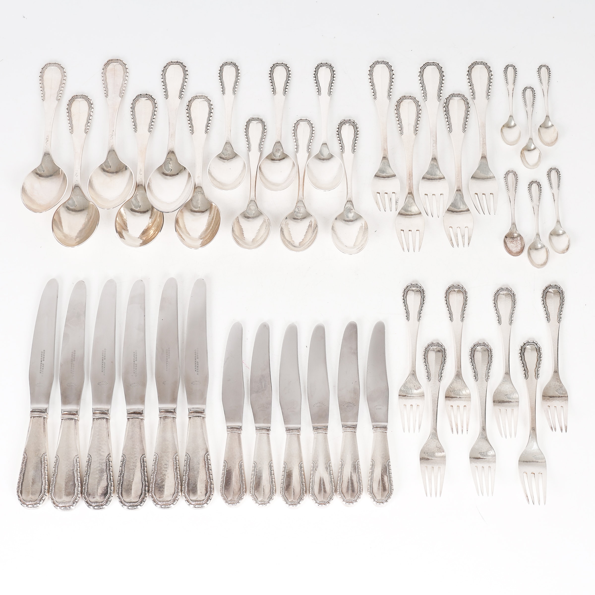 Georg Jensen: 'Nordic' 6-person silver cutlery with 42 parts.