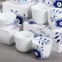 Royal Copenhagen. 'Blå Mega' musselmalet service af porcelæn (21)