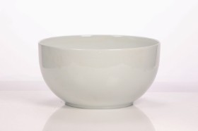 Grethe Meyer for Royal Copenhagen. 'Blåkant' colossal bowl