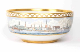 Royal Copenhagen: Jubilæumsbowle, København 1775-1975