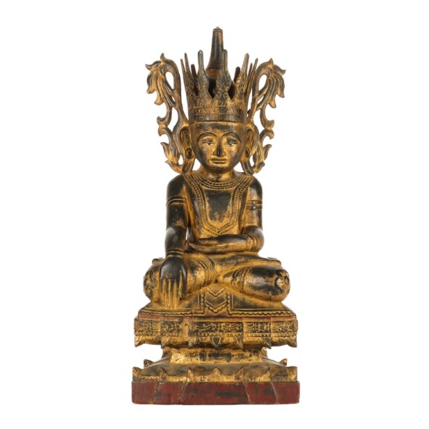 Buddha figur af forgyldt træ, Burma/Myanmar, 1900-tallet