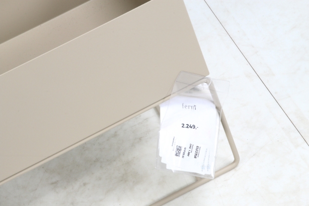 165 Ferm Living. Planter and side table (2)