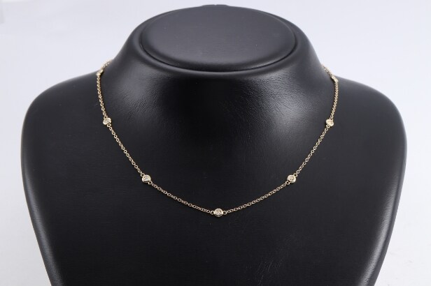 Diamond necklace in 18 kt. gold, 0.34 ct.
