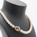 Connection, necklace with freshwater cultured pearls, with interchangeable clasp