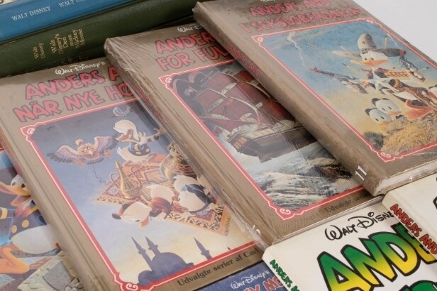 Collection Walt Disney cartoons Donald Duck etc.
