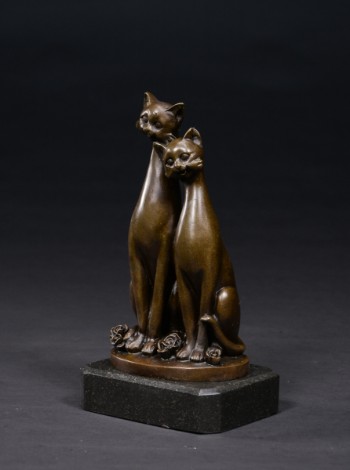 Bronzeskulptur, to katte