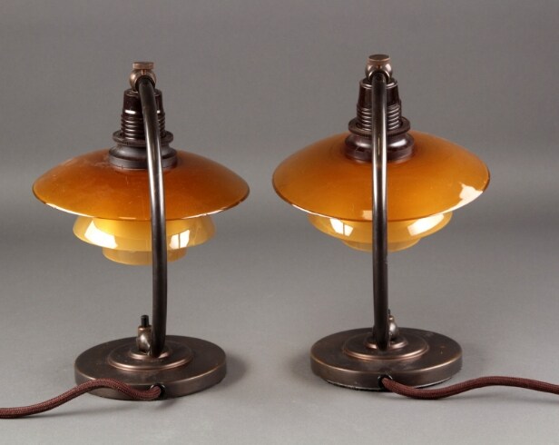 Poul Henningsen, Par natbordslamper (2)  Denne vare er sat til omsalg under nyt varenummer 5333590